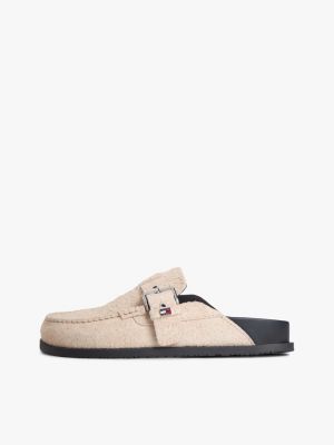 beige strukturierter veloursleder-loafer mit schnalle für damen - tommy jeans