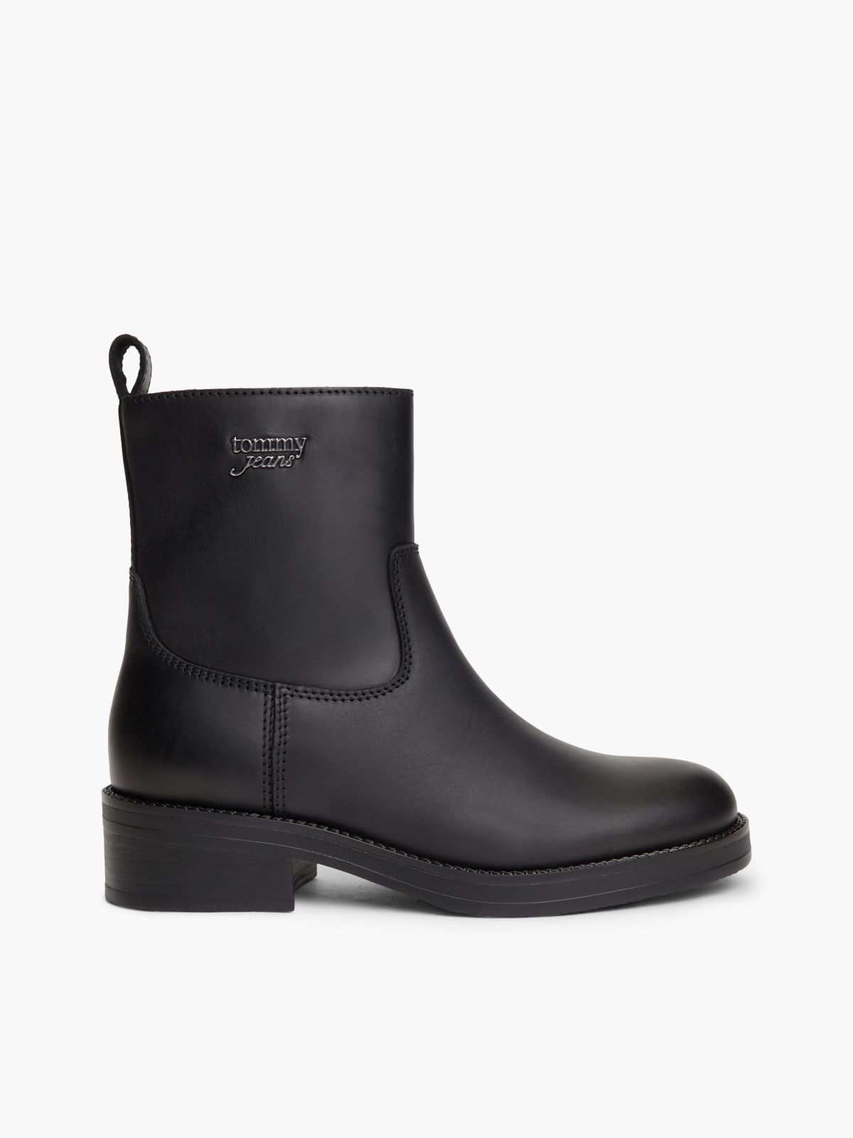 Leather Soft Outsole Chelsea Boots — Black