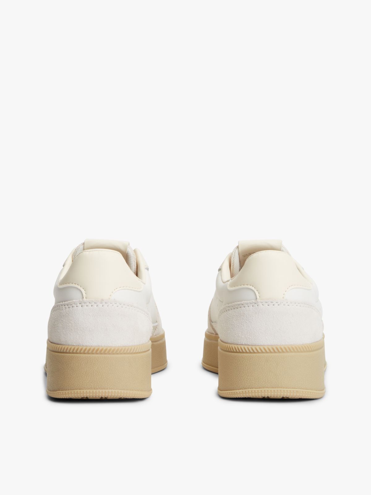 The Greenwich Leather Chunky Cupsole Trainers — Beige