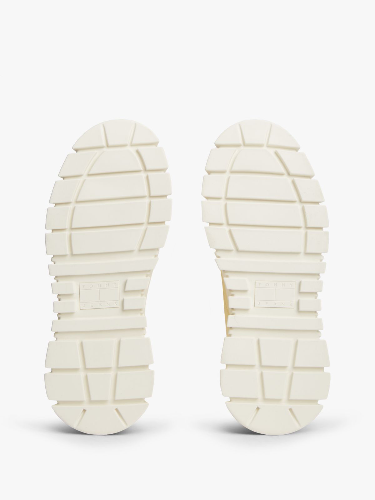 Logo Platform Trainers — Yellow
