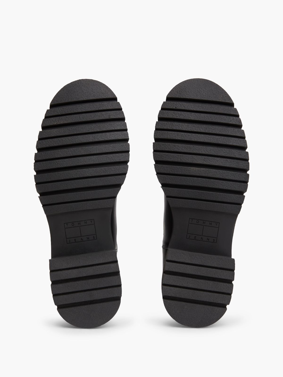Leather Warm Lined Cleat Chelsea Boots — Black