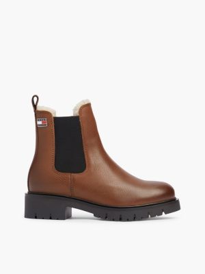 brown leren chelasea boot met warme voering en profielzool voor dames - tommy jeans