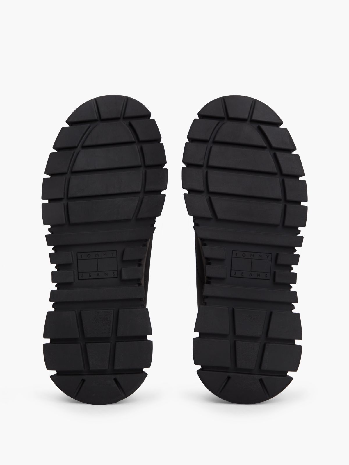 Logo Charm Platform Trainers With Leather — Black