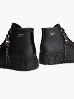 Logo Charm Platform Trainers With Leather — Black 6