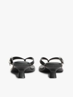 Leather Kitten Heel Toe Post Sandals — Black 4