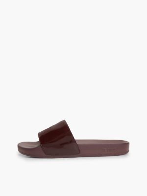 claquettes vernies à logo marron pour femmes tommy jeans