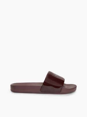 claquettes vernies à logo brown pour femmes tommy jeans
