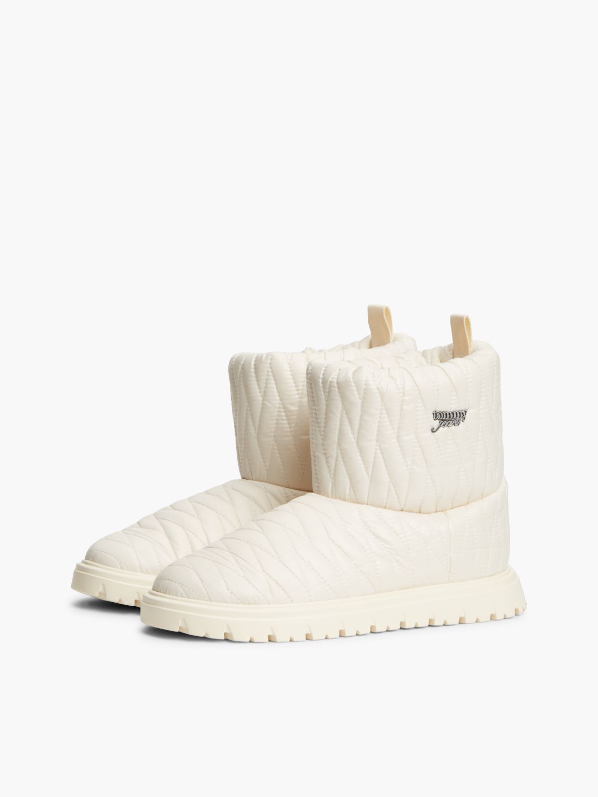Warm Lined Quilted Snow Boots — Beige