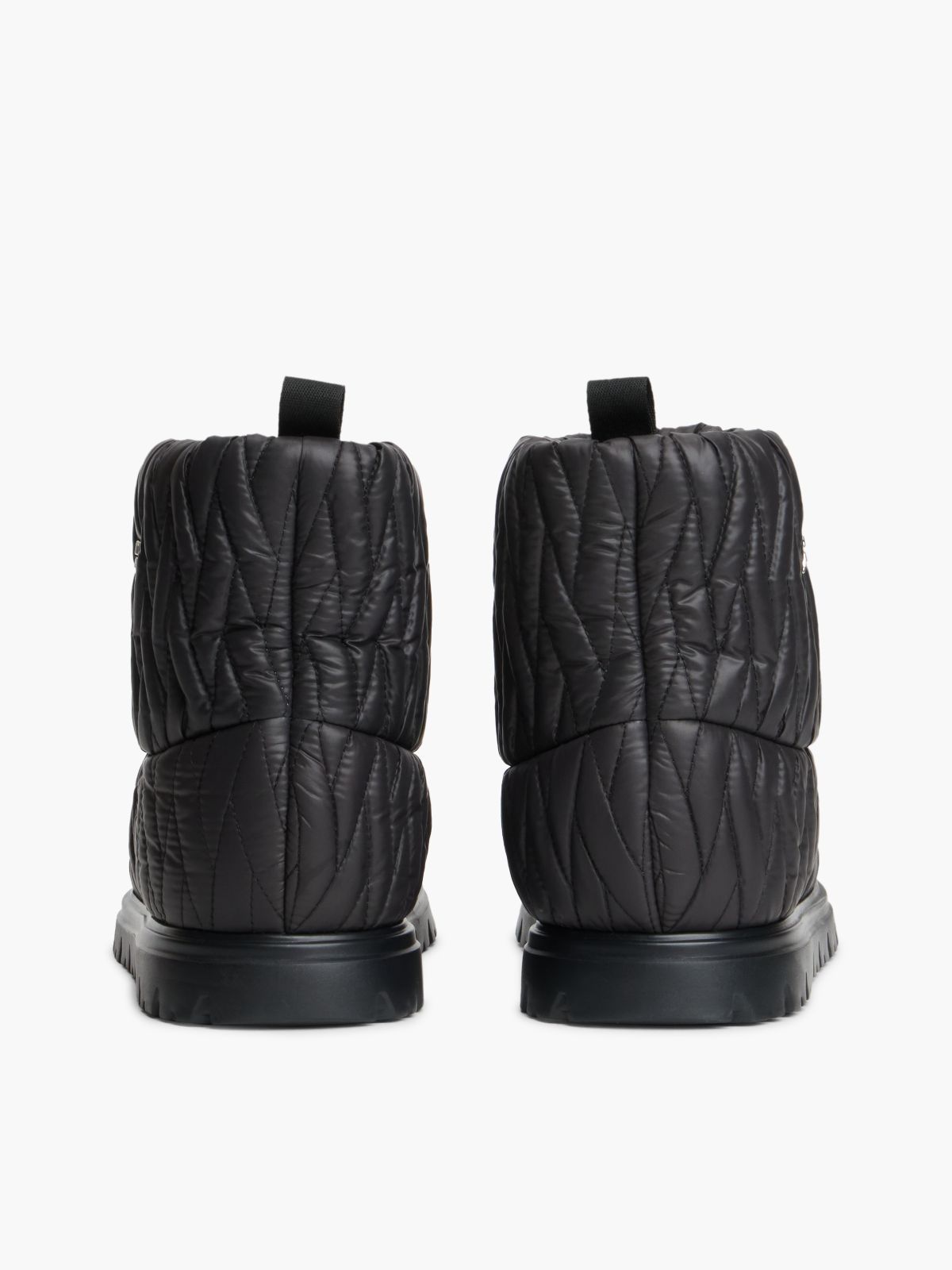 Warm Lined Quilted Snow Boots — Black