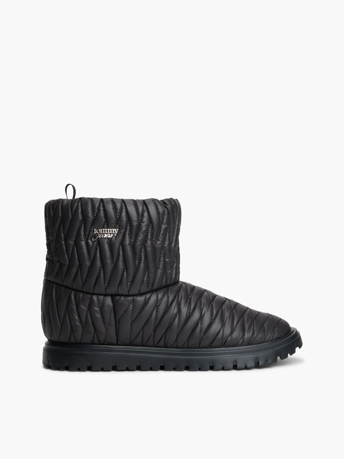 Warm Lined Quilted Snow Boots — Black