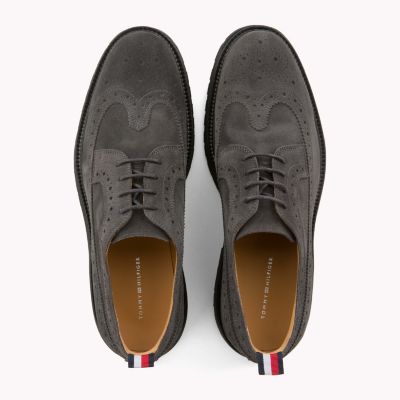 tommy hilfiger men's essential suede lace up derby oxfords