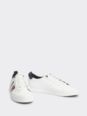 tommy hilfiger flag detail leather trainer