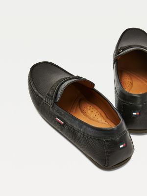 tommy hilfiger driving shoes