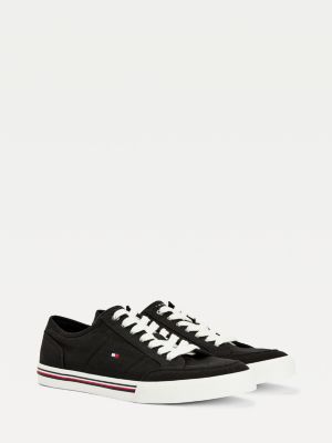 tommy hilfiger trainers black