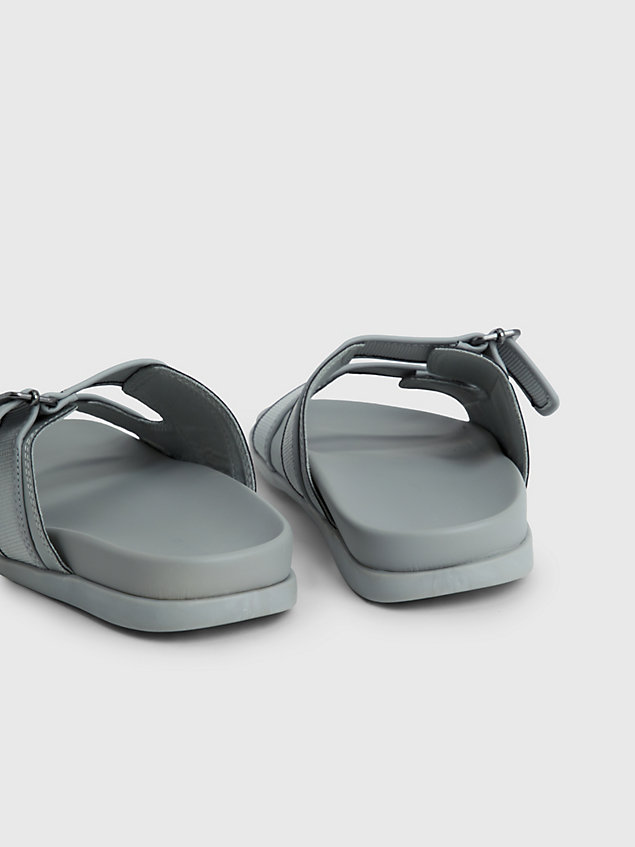 grey tommy hilfiger x vacation sandaal met gesp en dubbele band voor heren - tommy hilfiger