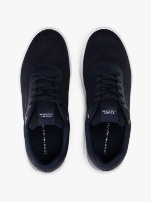 sneakers in maglia con dettagli iconici blu da uomini tommy hilfiger