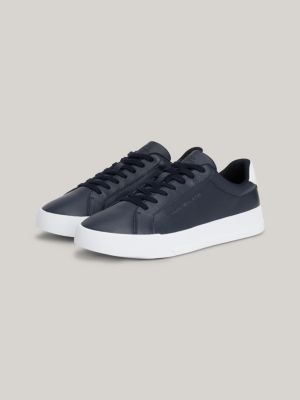 blue court-sneaker aus narbenleder für herren - tommy hilfiger