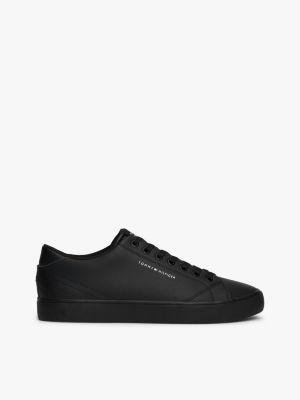 black sneaker mit logo und color-pop-design für herren - tommy hilfiger