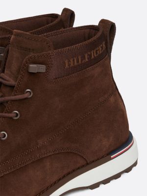 grau ankle boot aus wildleder mit logo für herren - tommy hilfiger