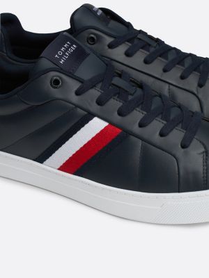 blauw leren court sneaker met signature-tape voor heren - tommy hilfiger