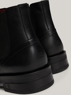 zwart leren chelsea boot met vlag in reliëf voor heren - tommy hilfiger