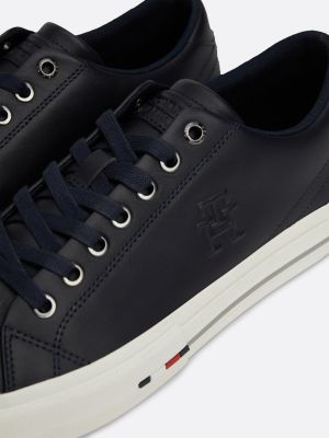 sneakers in pelle con monogramma th blu da uomini tommy hilfiger