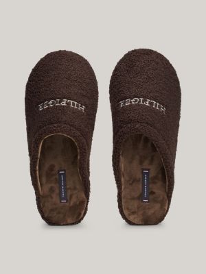 slipper in sherpa con logo ricamato marrone da uomini tommy hilfiger