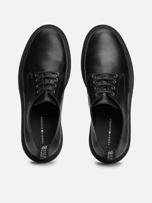 black water repellent leather cleat derby shoes for men tommy hilfiger