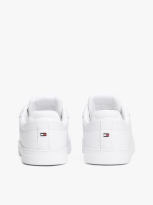 sneakers essential stringate in pelle bianco da uomini tommy hilfiger