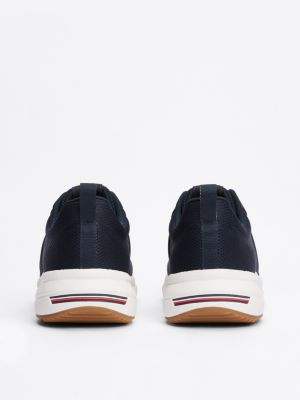 blau rutschhemmender runner-sneaker mit strick für herren - tommy hilfiger