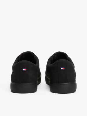 zwart canvas sneaker met logopatch voor heren - tommy hilfiger