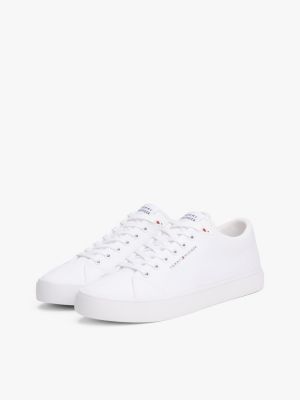 baskets à écusson logo blanc pour hommes tommy hilfiger