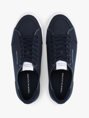 zapatillas con logo y textura a contraste azul de hombres tommy hilfiger