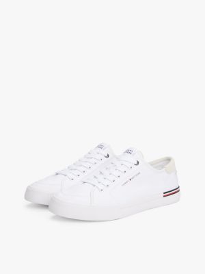 baskets à texture contrastée et écusson blanc pour hommes tommy hilfiger