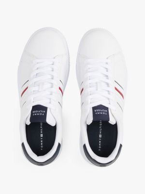 weiß ledersneaker mit tiefgeprägtem logo für herren - tommy hilfiger