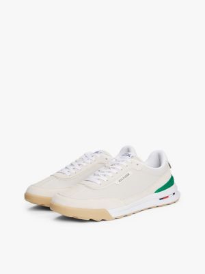 white zamszowe buty sportowe z protektorem dla mężczyźni - tommy hilfiger