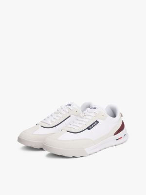 baskets de running en daim à semelle crantée blanc pour hommes tommy hilfiger