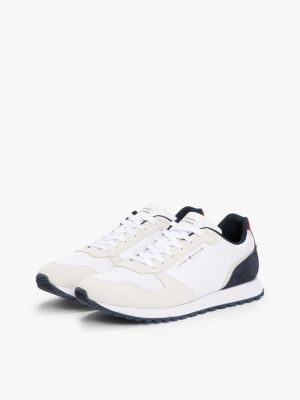 baskets en daim à logo white pour hommes tommy hilfiger