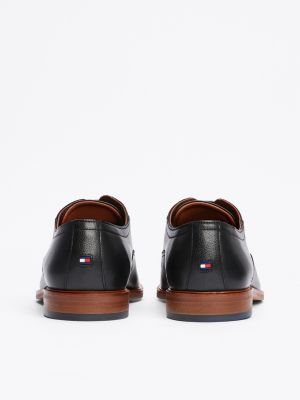 schwarz derby-schuh aus leder für herren - tommy hilfiger