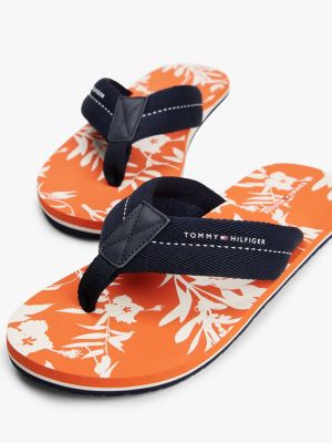 sandali infradito con fasce e logo blu da uomini tommy hilfiger
