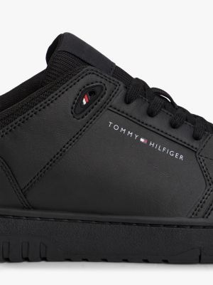 zwart basketbalsneaker met fijne profielzool en leer voor heren - tommy hilfiger