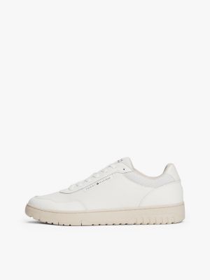 weiß rutschhemmender basketball-sneaker mit leder für herren - tommy hilfiger