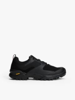 Chunky Vibram Cleat Trainers — Black 1