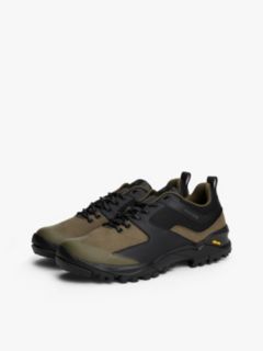 Chunky Vibram Cleat Trainers — Black 2