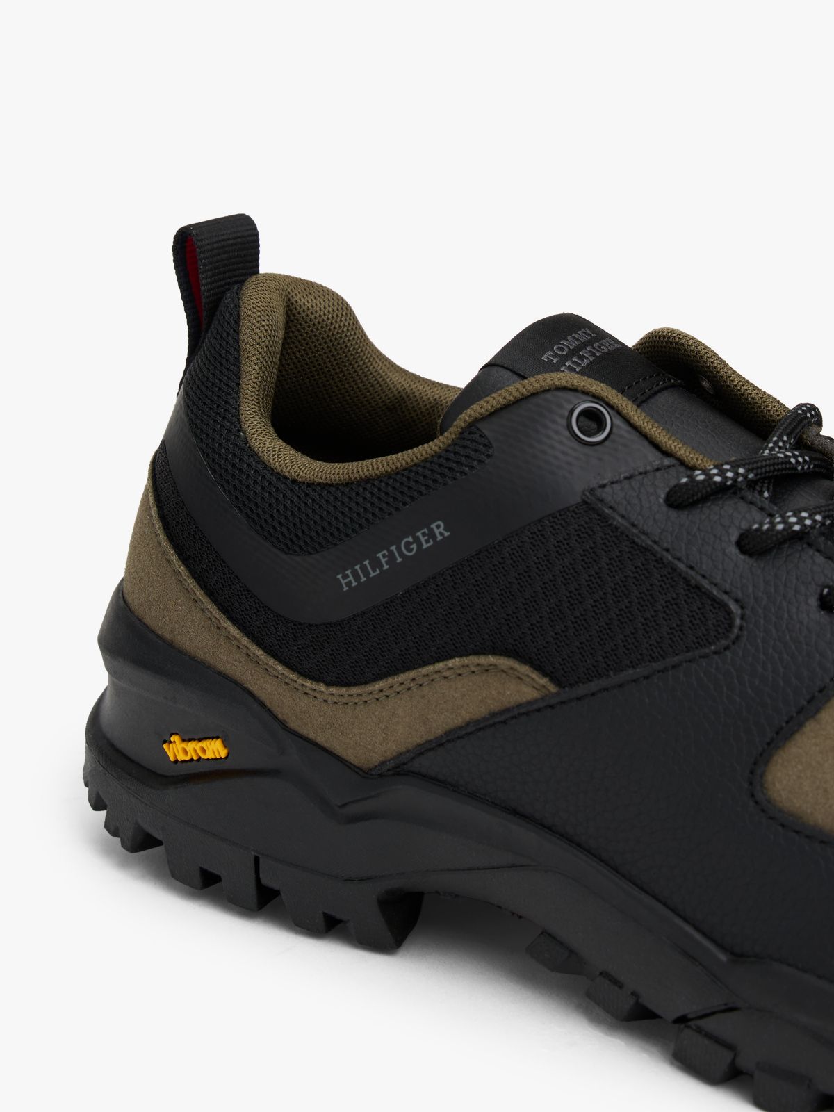 Chunky Vibram Cleat Trainers — Black