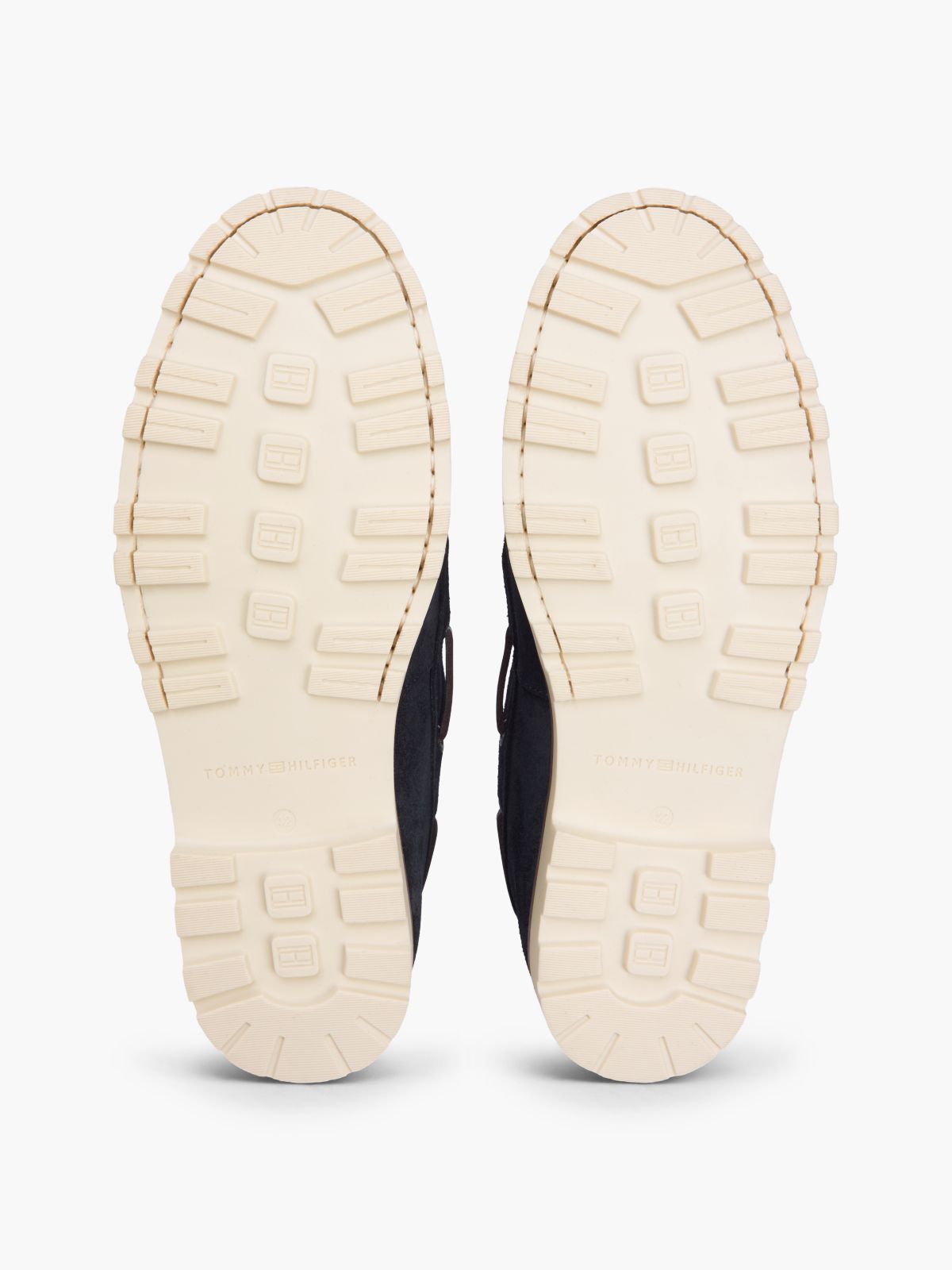 Suede Cleat Lightweight Boat Shoes — Blue