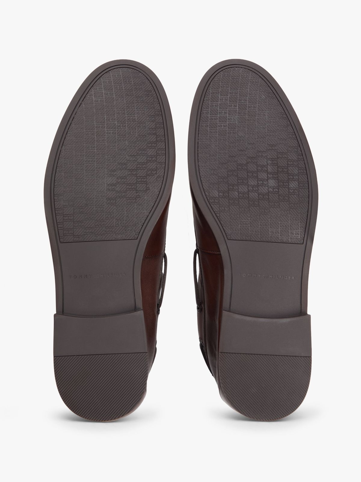 Leather Flexible Boat Shoes — Brown