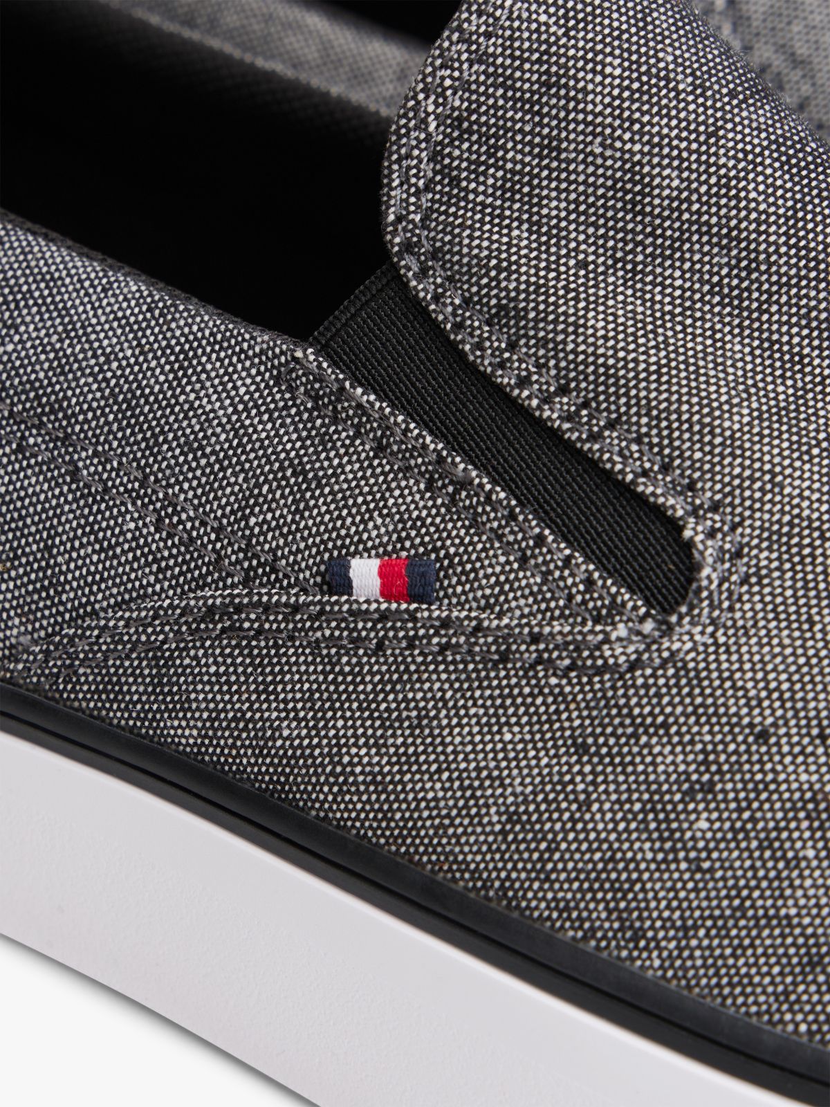 Linen Chambray Jacquard Slip-On Trainers — Black