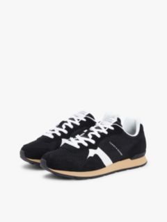 Mixed Texture Mesh Cleat Trainers — Black 2