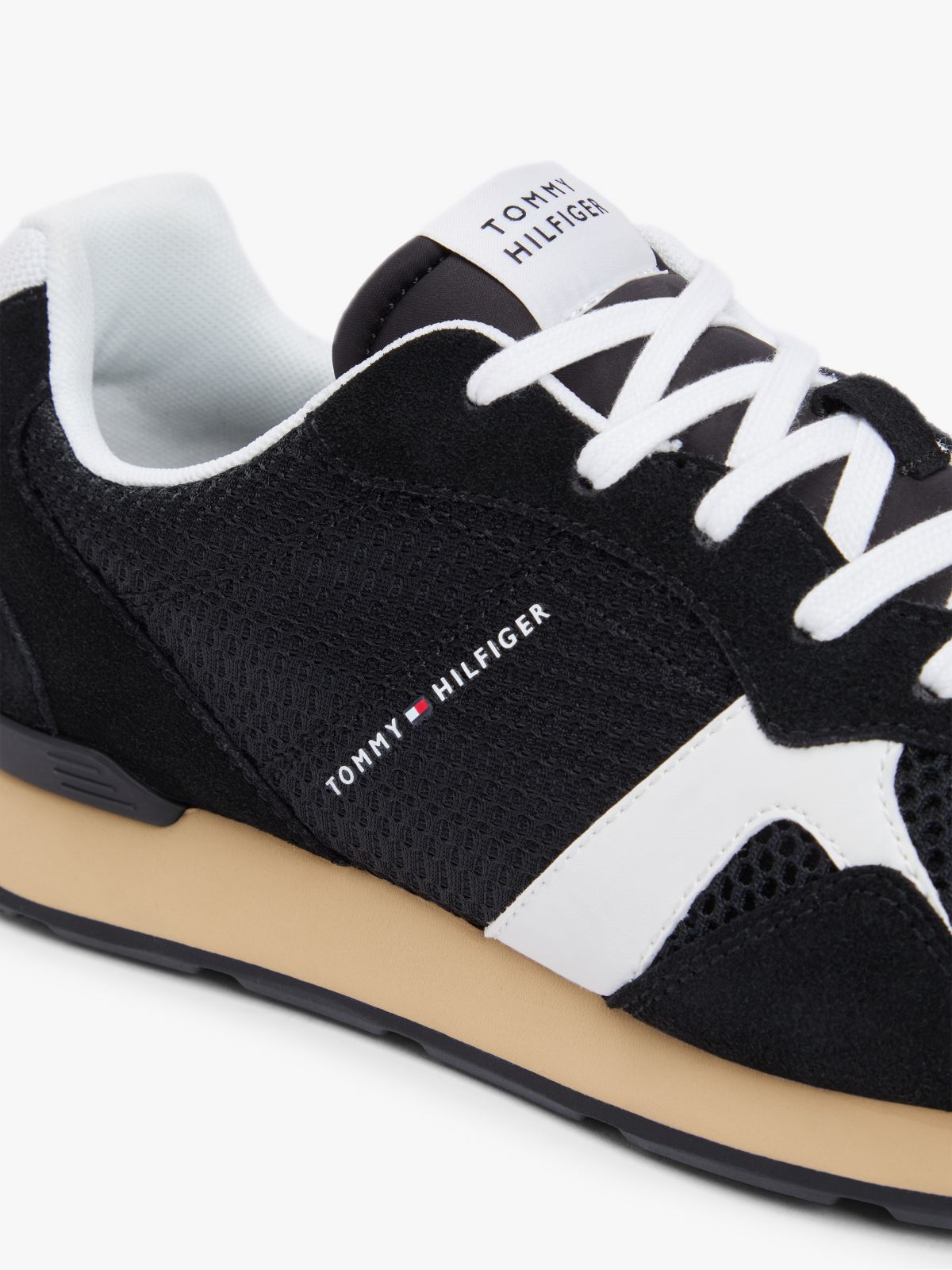 Mixed Texture Mesh Cleat Trainers — Black